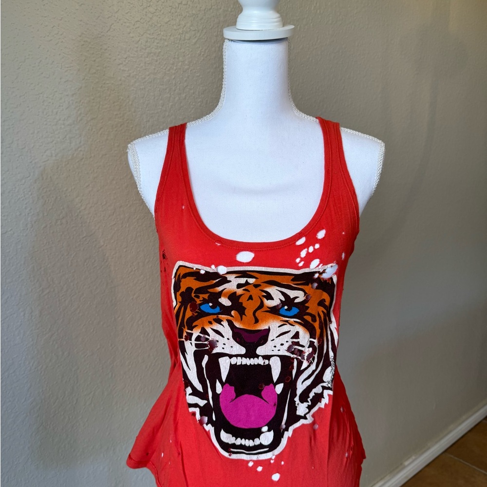 Lauren Moshi Distressed Tiger Graphic Tank Top